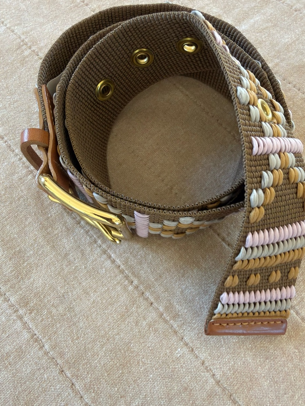 for your J.Crew belt.
🌵 J.Crew Bohemian Geo-Embroidered Web Belt – Size XS 🌸 - Picture 12 of 13